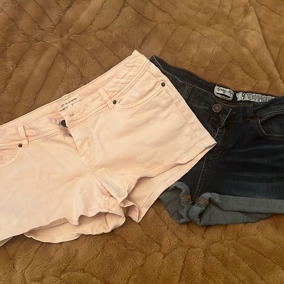 life in progress Pants - Two pairs of short one shorts life in progress and one indigo reign